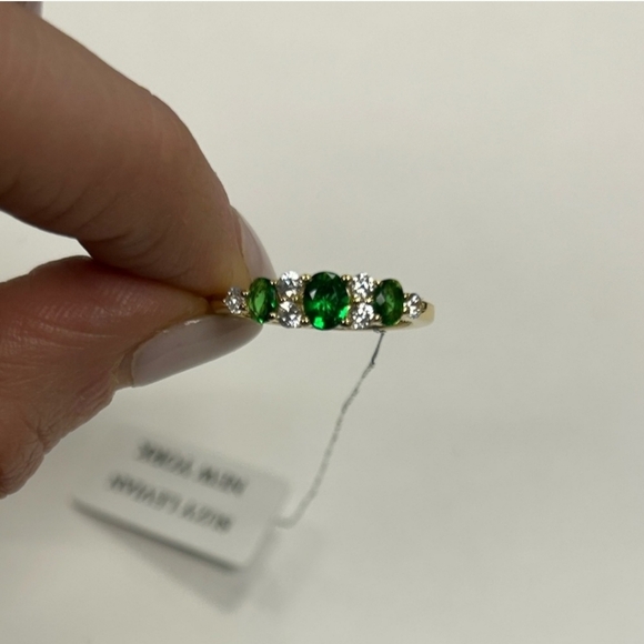 Suzy Levian Yellow Sterling Silver Green White Cubic Zirconia Graduating Ring 7 - Picture 2 of 10